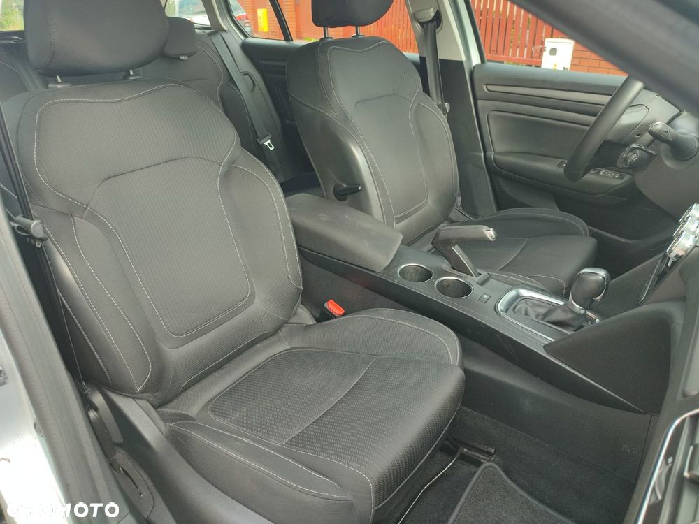 Renault Megane 1.3 TCe FAP Limited EDC - 23