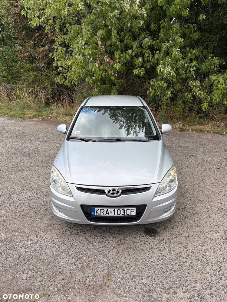Hyundai i30 1.6 Classic + - 5