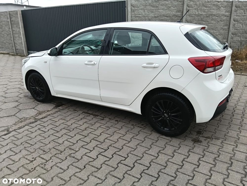 Kia Rio 1.2 Spirit - 2
