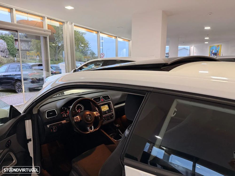 VW Scirocco 2.0 TDI R-Line - 11
