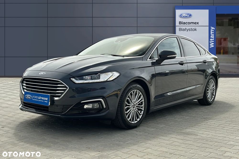 Ford Mondeo 2.0 Hybrid Titanium - 1