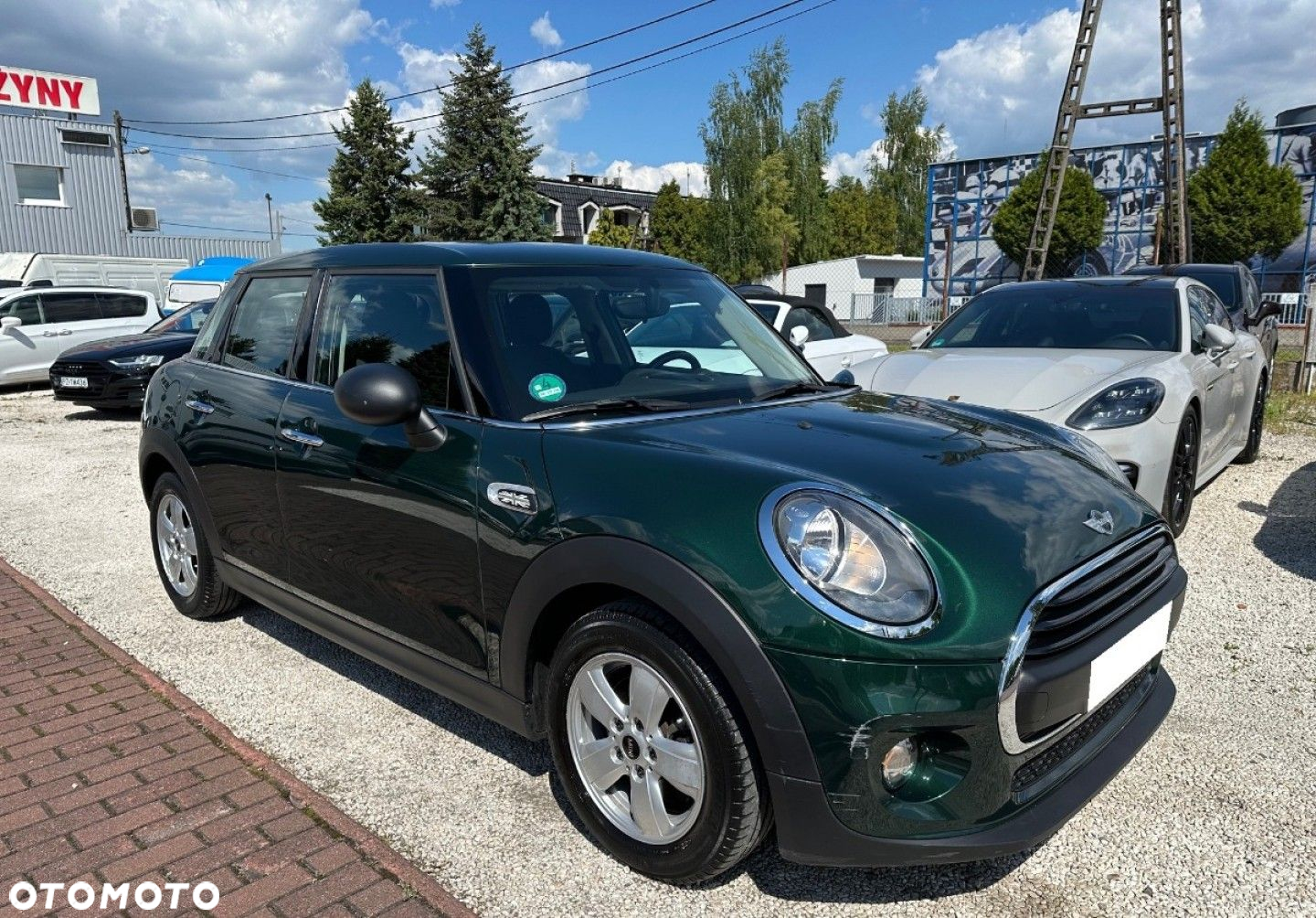 MINI ONE Standard - 3