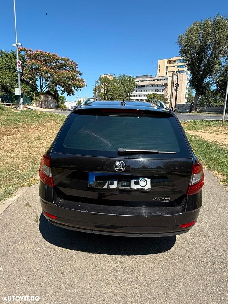 Skoda Octavia 2.0 TDI DSG Selection - 13