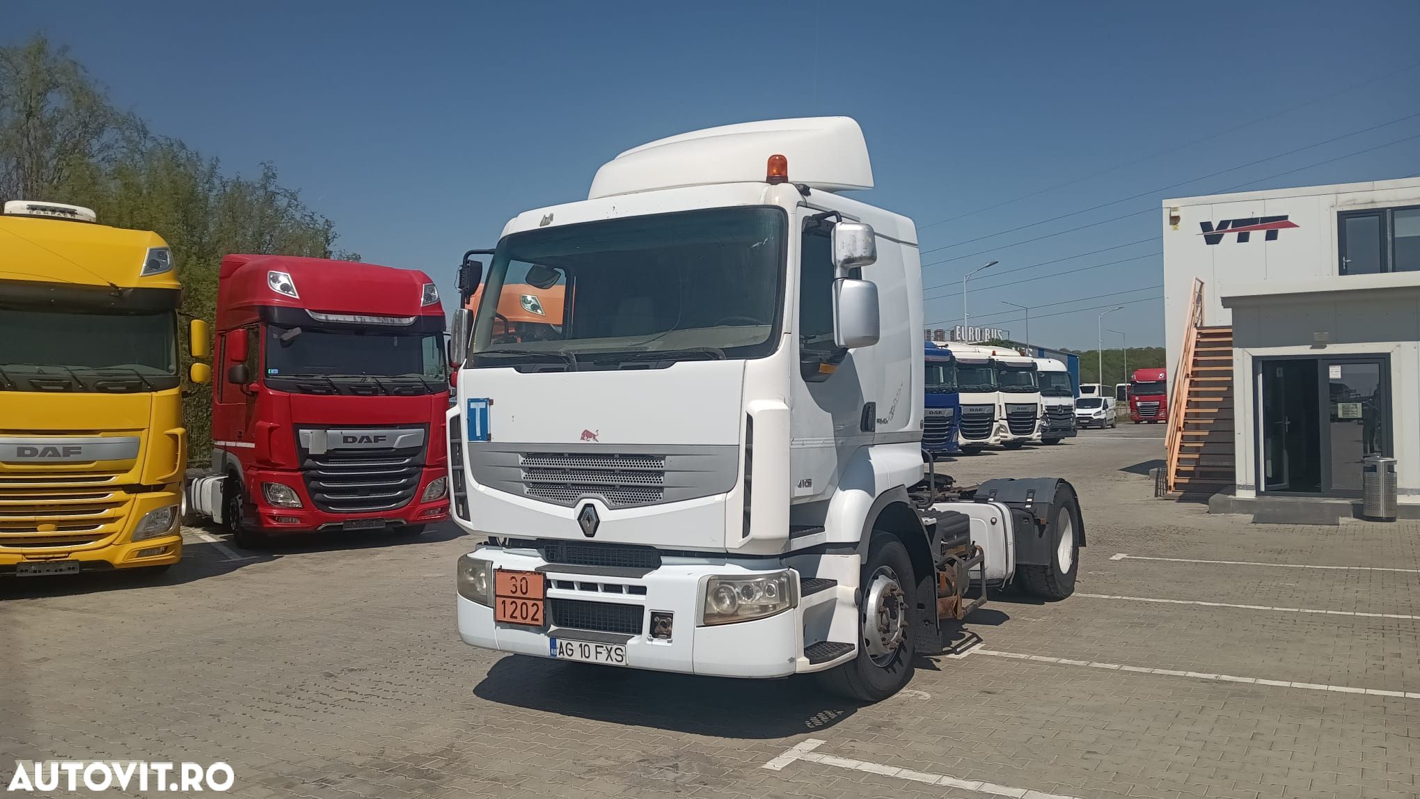 Renault Premium - 1
