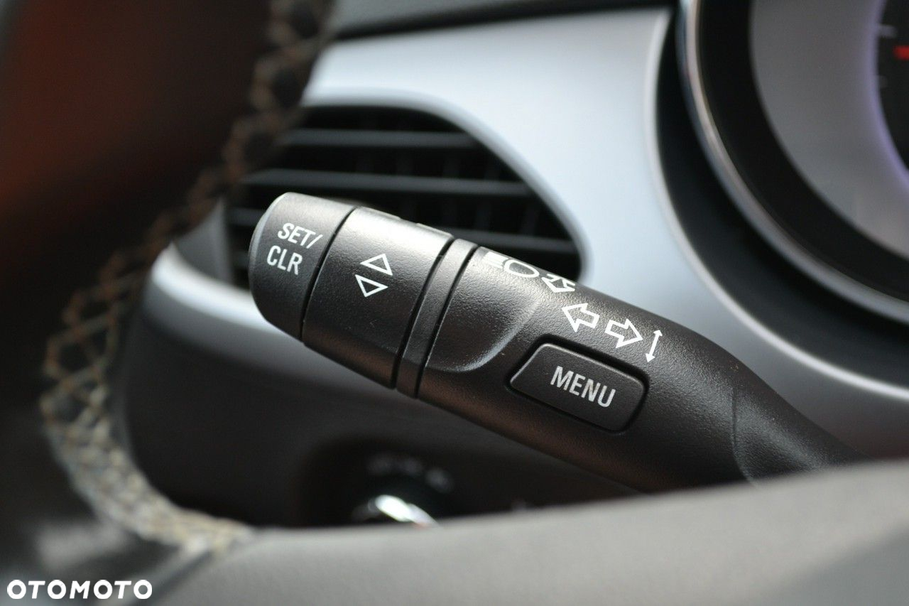 Opel Astra - 28