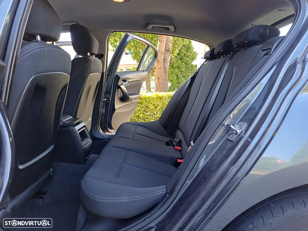 BMW 116 d EDynamics Line Sport - 41