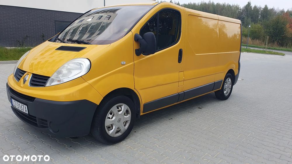 Renault TRAFIC - 4