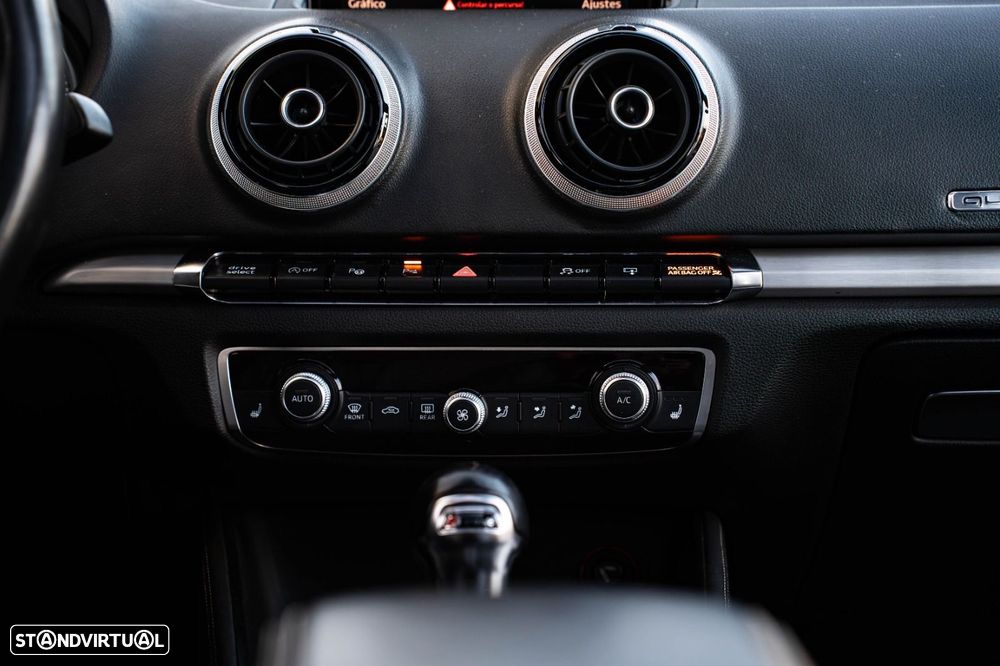 Audi S3 Sportback 2.0 TFSi quattro S tronic - 22