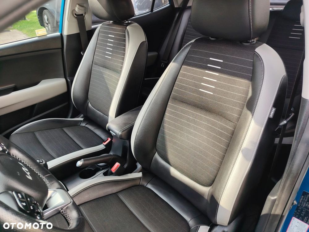 Kia Stonic 1.0 T-GDI MHEV L Business Line - 20