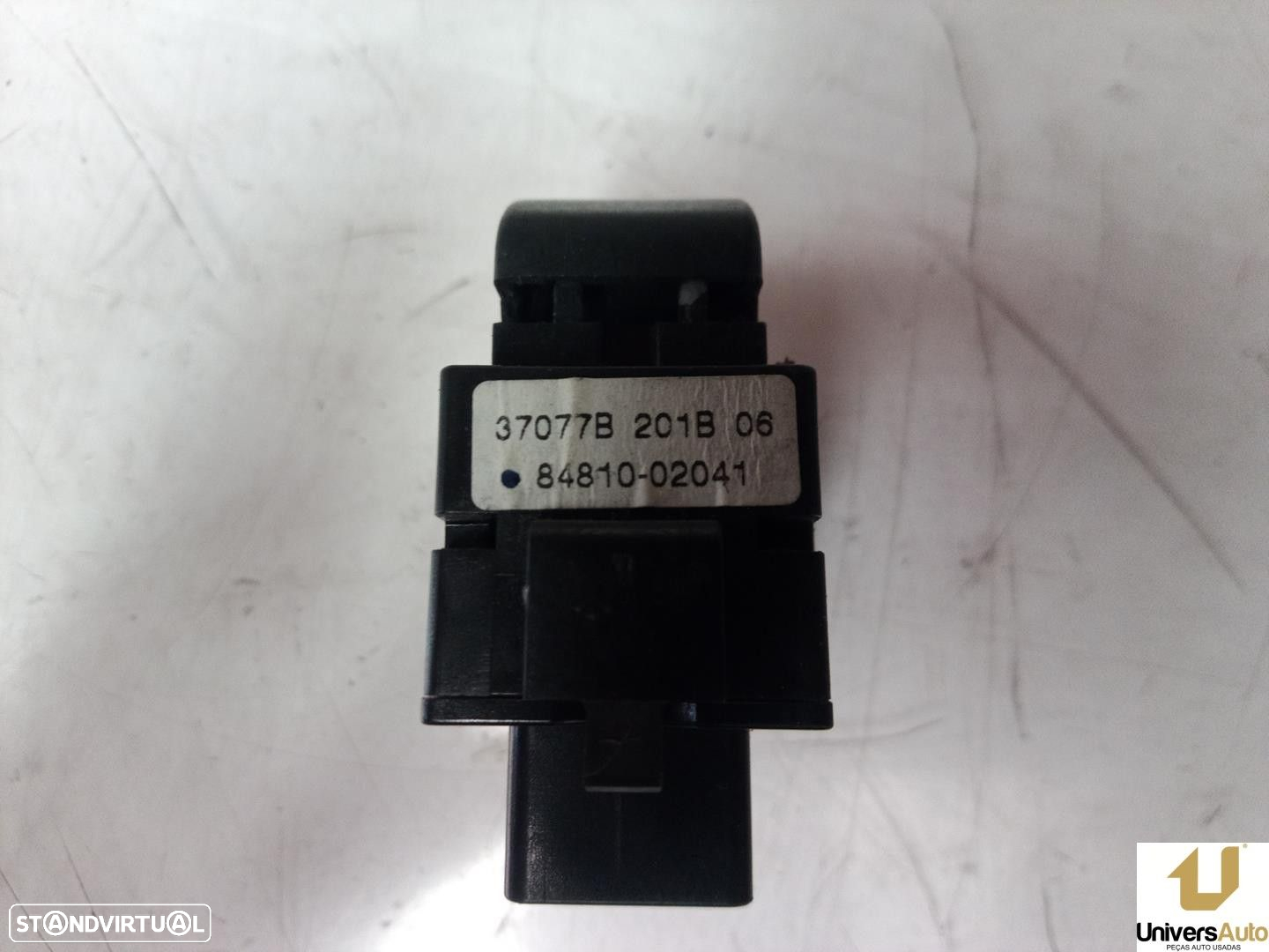 COMANDO ELEVADOR DE VIDRO FRONTAL DIREITO TOYOTA COROLLA 2006 -84810 - 3