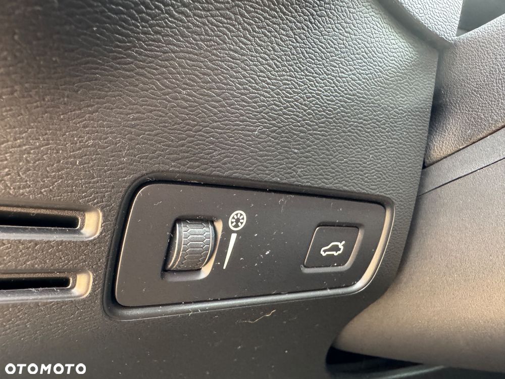 Volvo XC 40 T4 Geartronic Momentum - 20