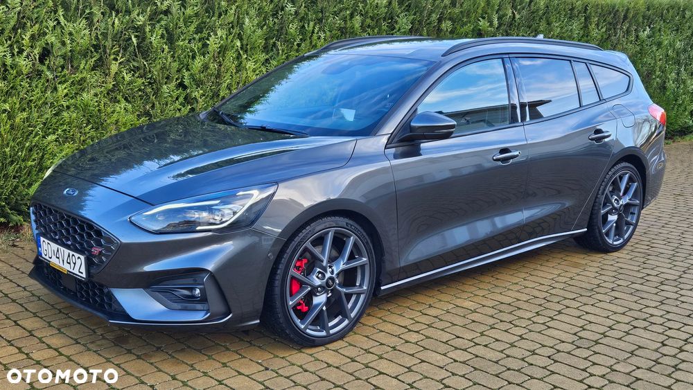 Ford Focus 2.0 EcoBlue ST - 12