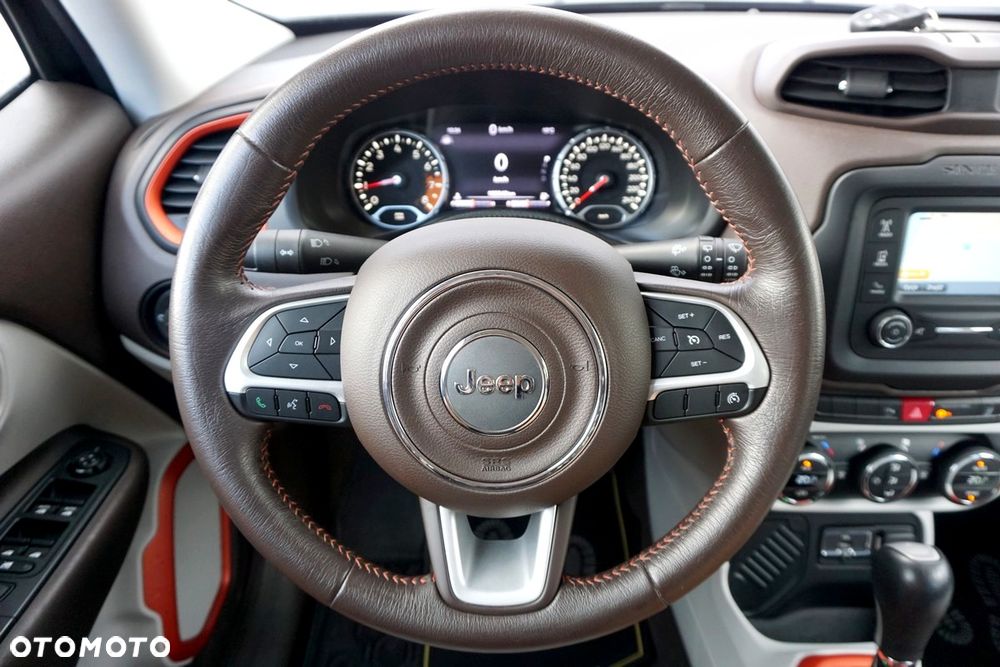 Jeep Renegade 1.4 MultiAir Limited FWD S&S - 26