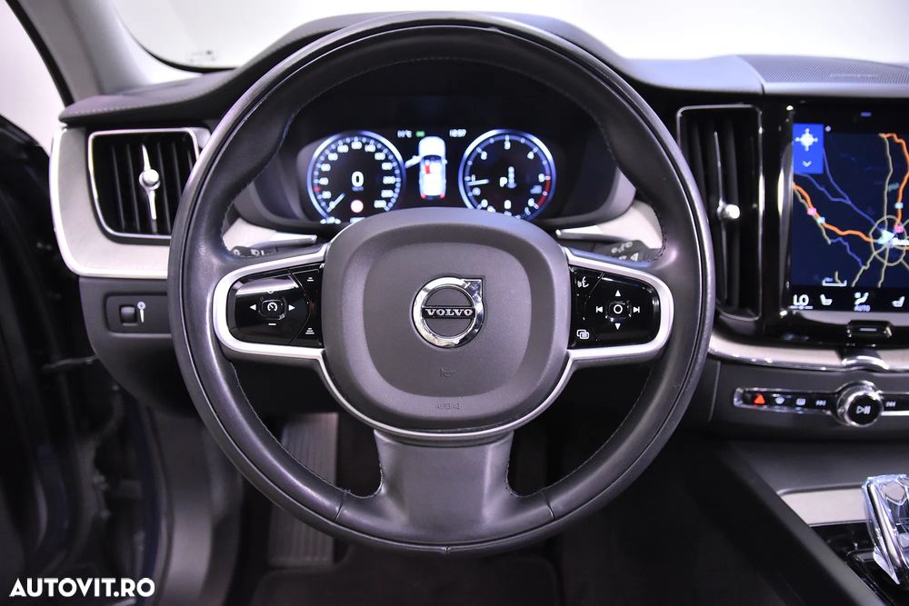 Volvo XC 60 - 16