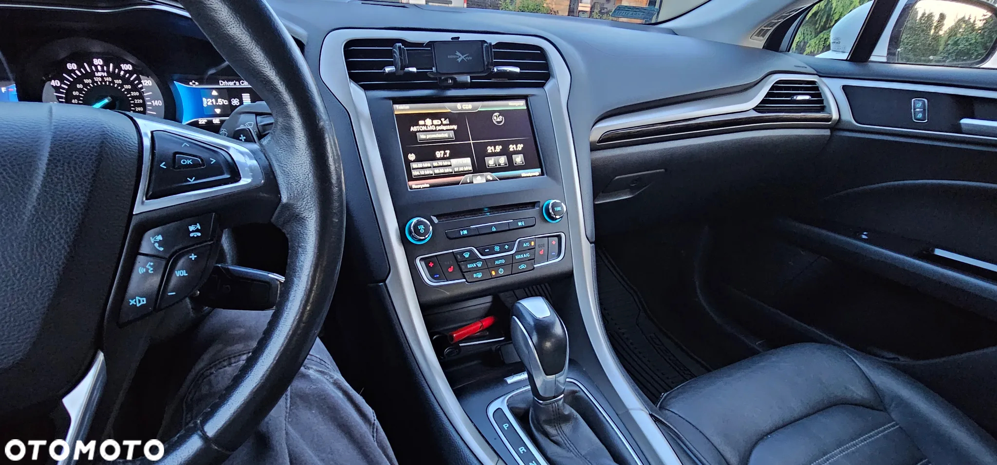 Ford Fusion 2.0 EcoBoost Titanium - 18