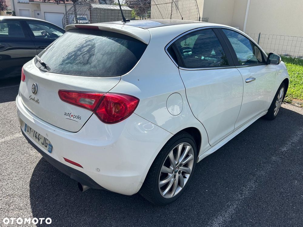Alfa Romeo Giulietta 2.0 JTDM 16V Sport - 2