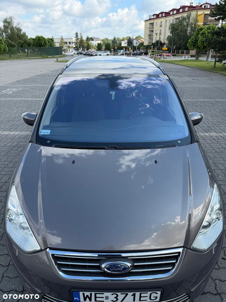 Ford Galaxy - 10