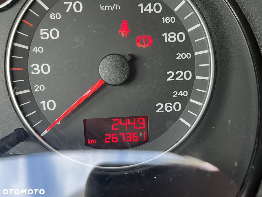 Audi A3 Sportback - 4