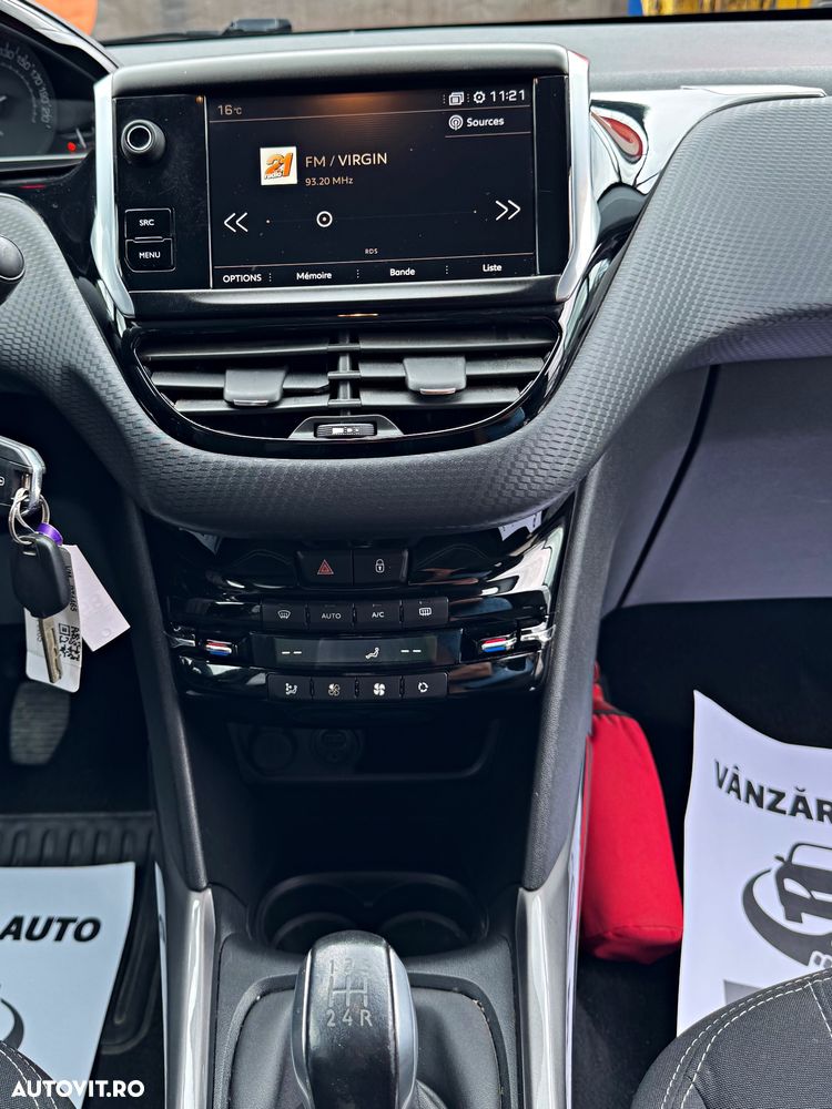 Peugeot 2008 BlueHDi 100 STOP & START Business-Line - 19