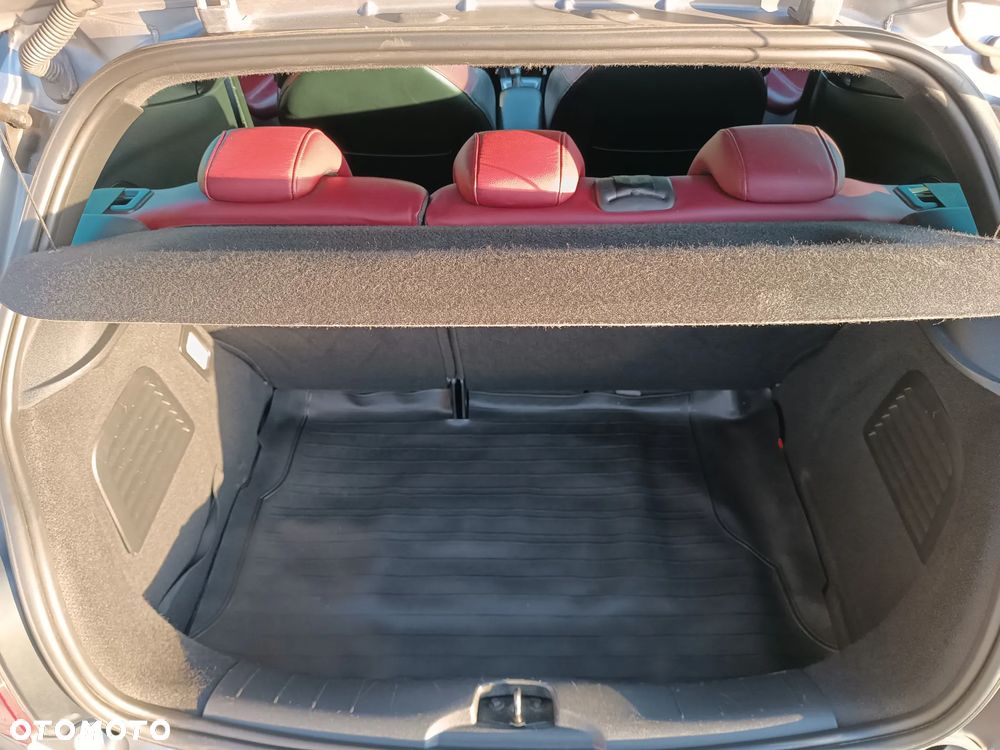 Citroën DS3 1.6 e-HDi SoChic - 17