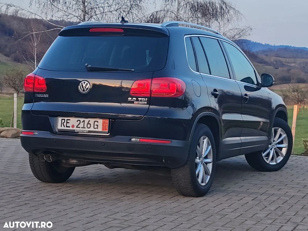 Volkswagen Tiguan 2.0 TDI SCR 4MOTION BlueMotion Technology DSG Lounge Sport & Style - 4