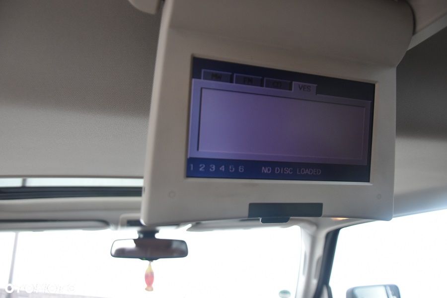 Jeep Commander 3.0 CRD DPF Automatik Limited - 17