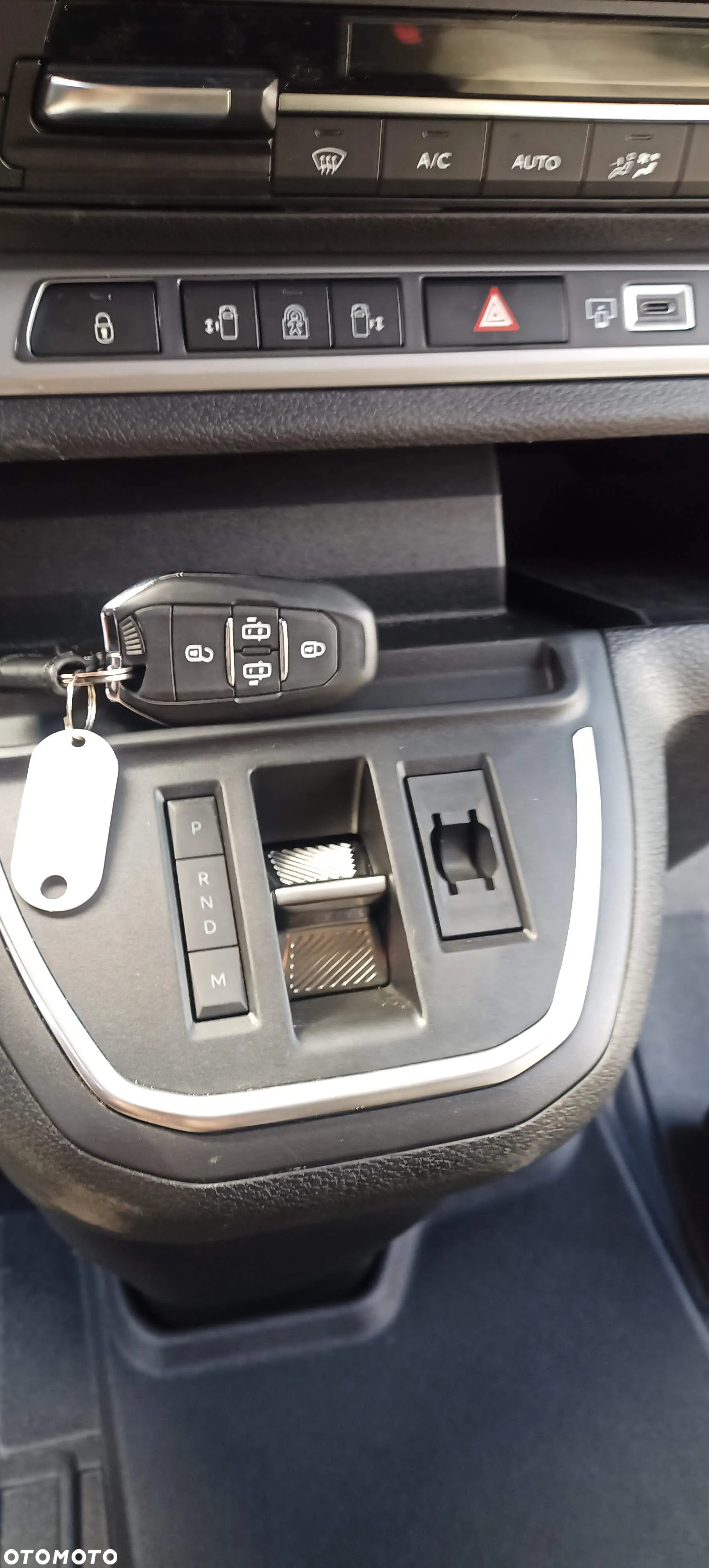Toyota Proace Verso 2.0 D4-D Long VIP - 32