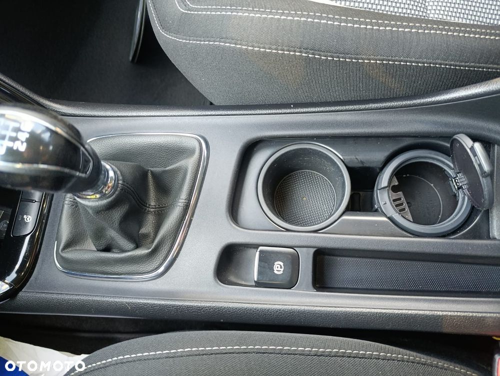 Kia Ceed 1.6 CRDi Business Line - 23