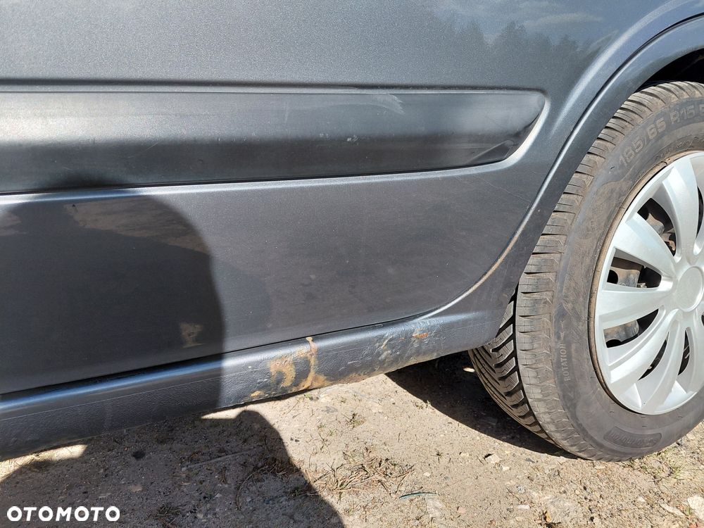 Nissan Almera 1.5 dCi Visia - 3