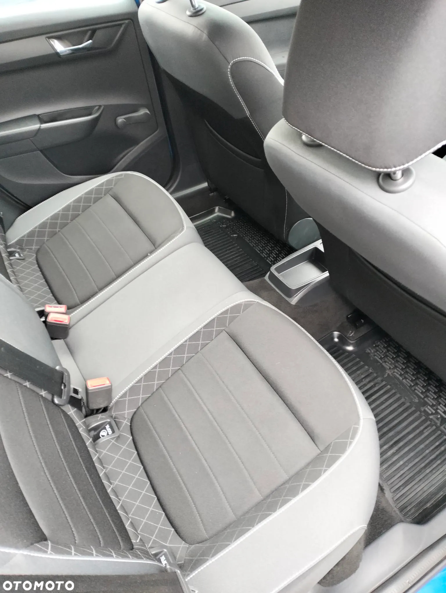 Skoda Fabia 1.0 TSI Ambition - 10
