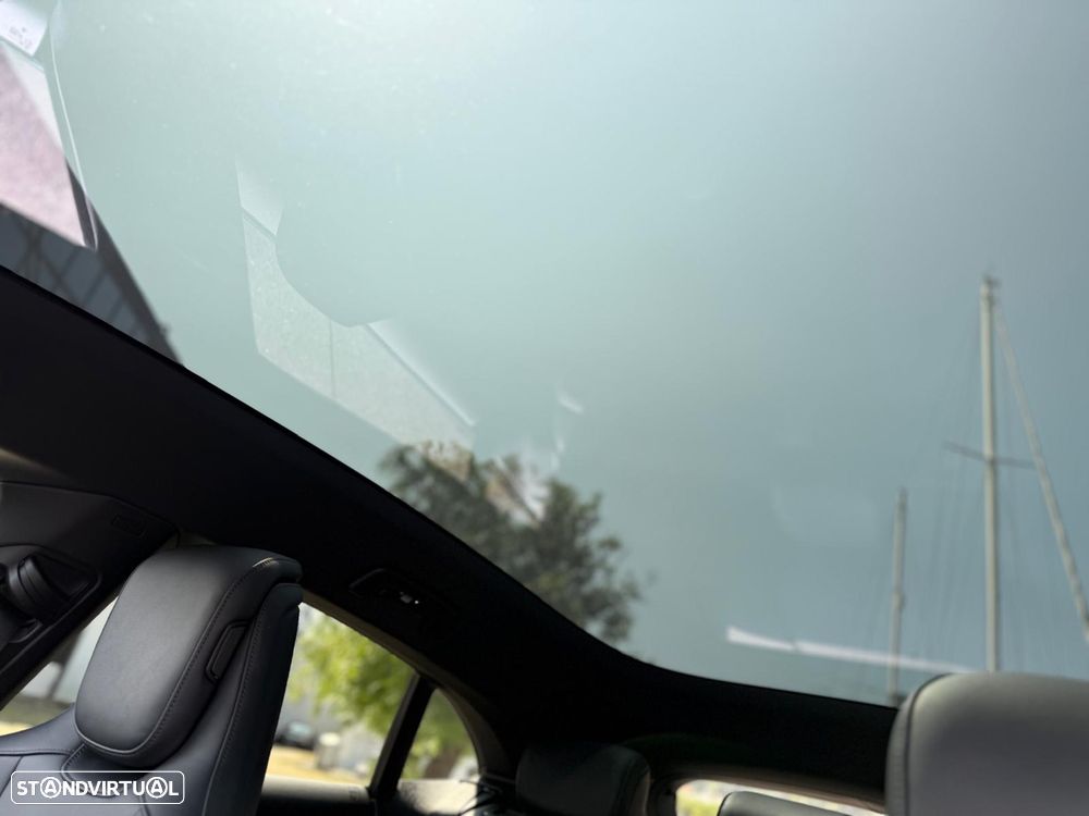 VW Multivan 2.5 TDi Highline - 12