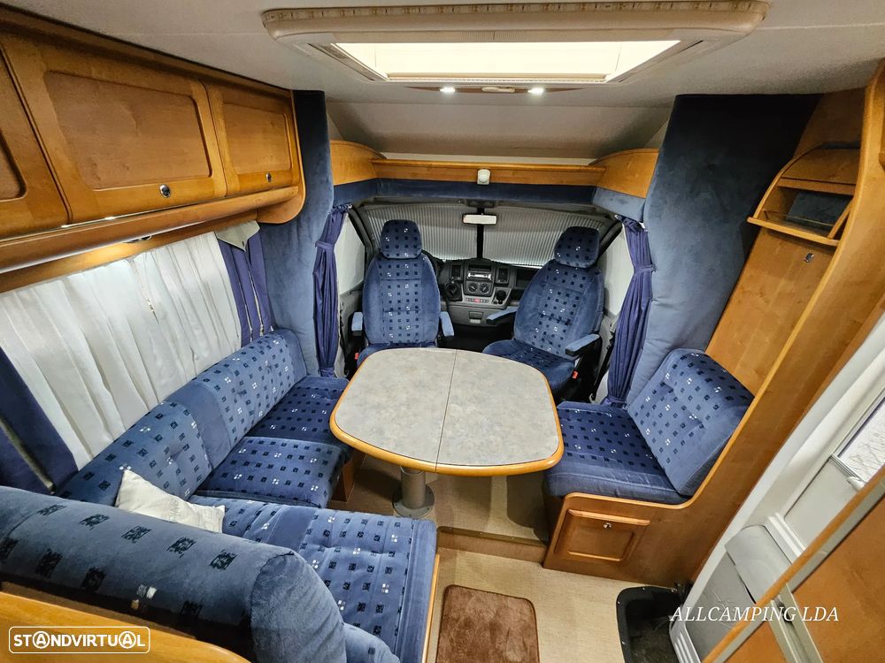 Rapido Le Randonneur Rápido 783F CAMA TRANSVERSAL - 24