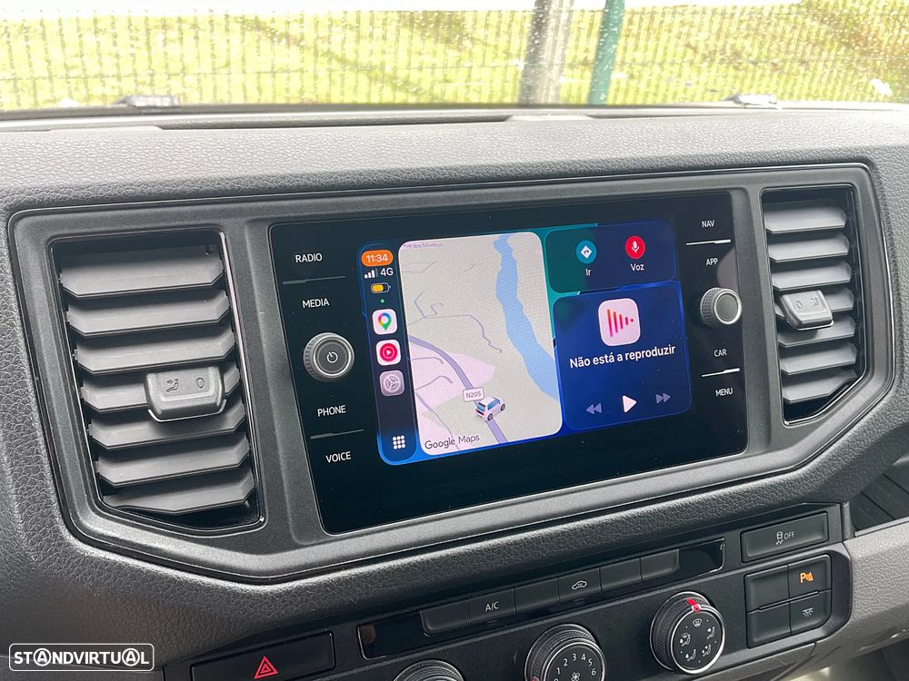 VW Crafter 2.0 TDI L3H3 IVA Dedutível - 29