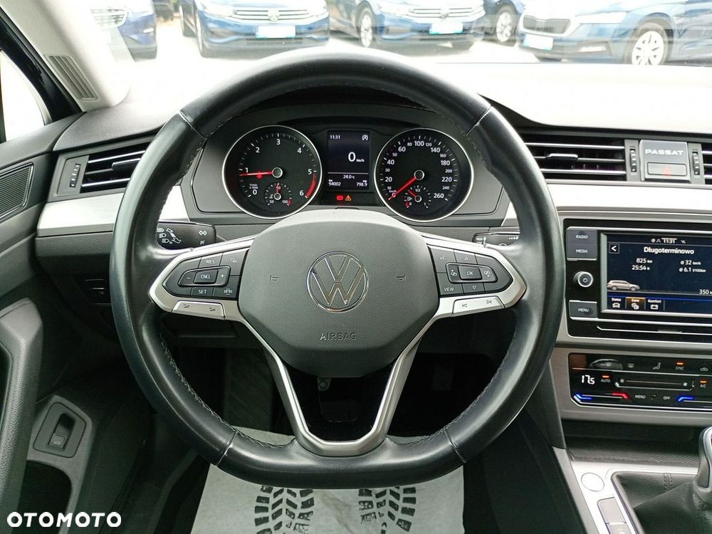 Volkswagen Passat Variant 2.0 TDI EVO Essence - 12