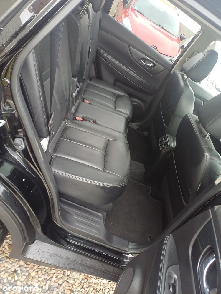 Nissan X-Trail 1.6 DCi Xtronic Tekna - 23