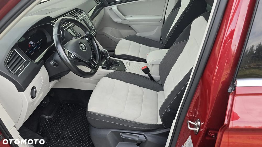 Volkswagen Tiguan 1.4 TSI Sport&Style DSG - 11