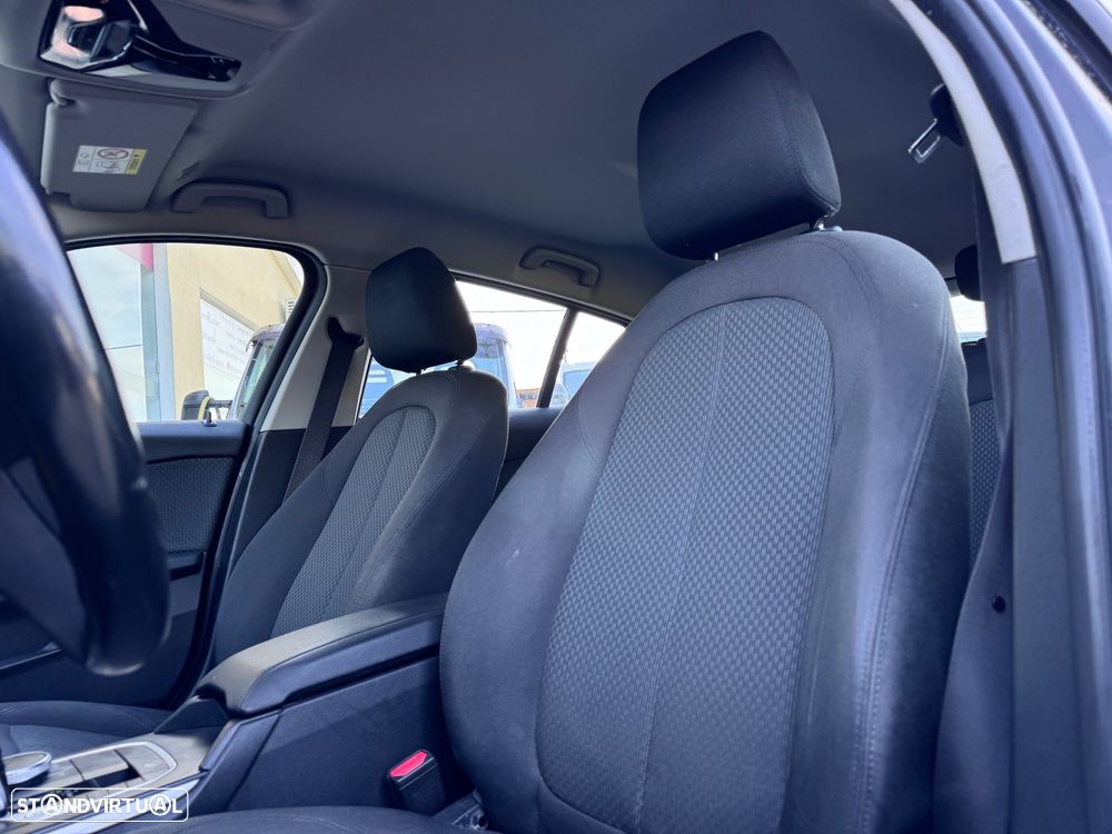BMW 116 d Aut. Sport Line - 11
