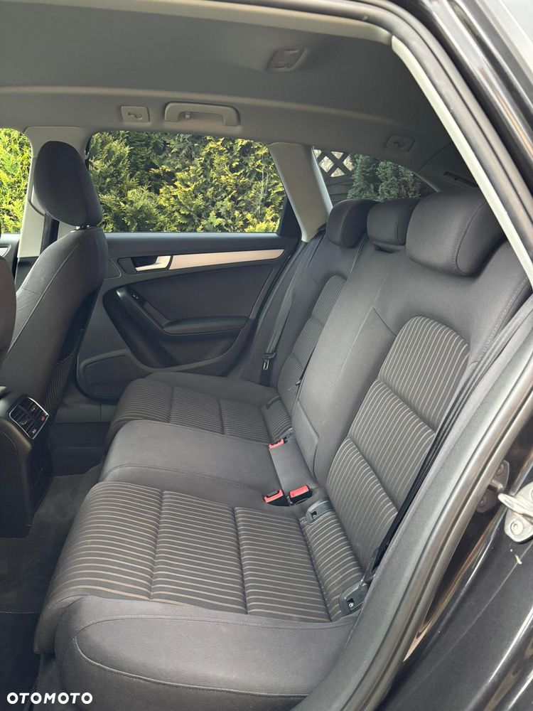 Audi A4 Avant - 14