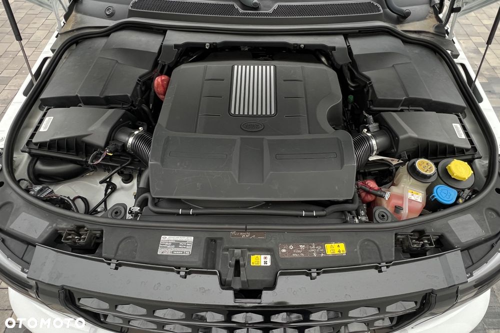 Land Rover Discovery IV 3.0 V6 SC HSE - 40