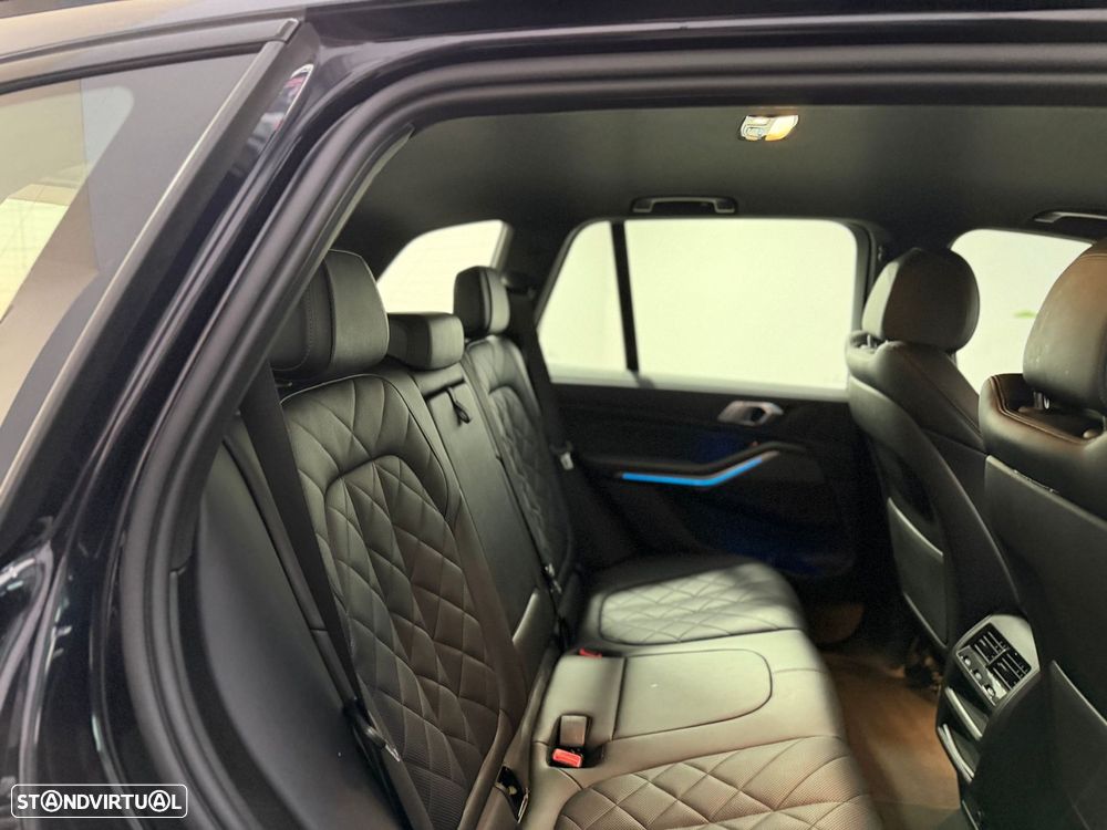 BMW X5 45 e xDrive Pack M - 21