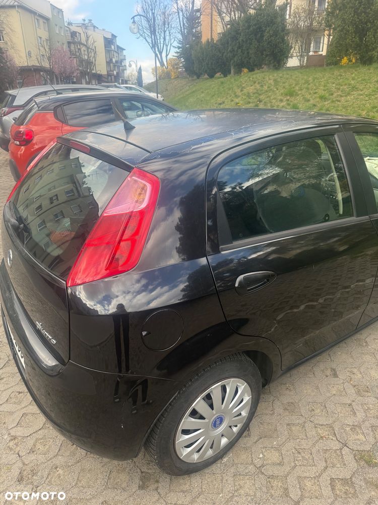 Fiat Punto 1.4 16V Emotion - 14