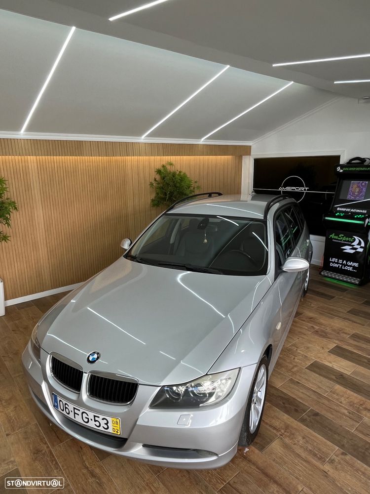 BMW 320 d EfficientDynamics - 56