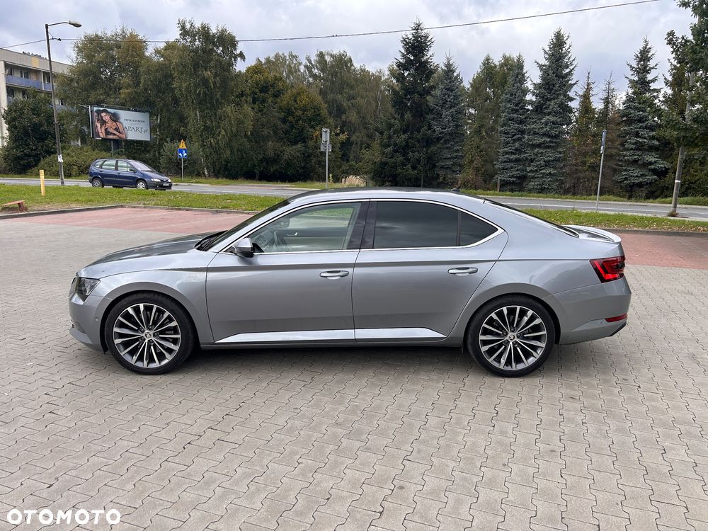 Skoda Superb 2.0 TDI 4x4 L&K DSG - 5