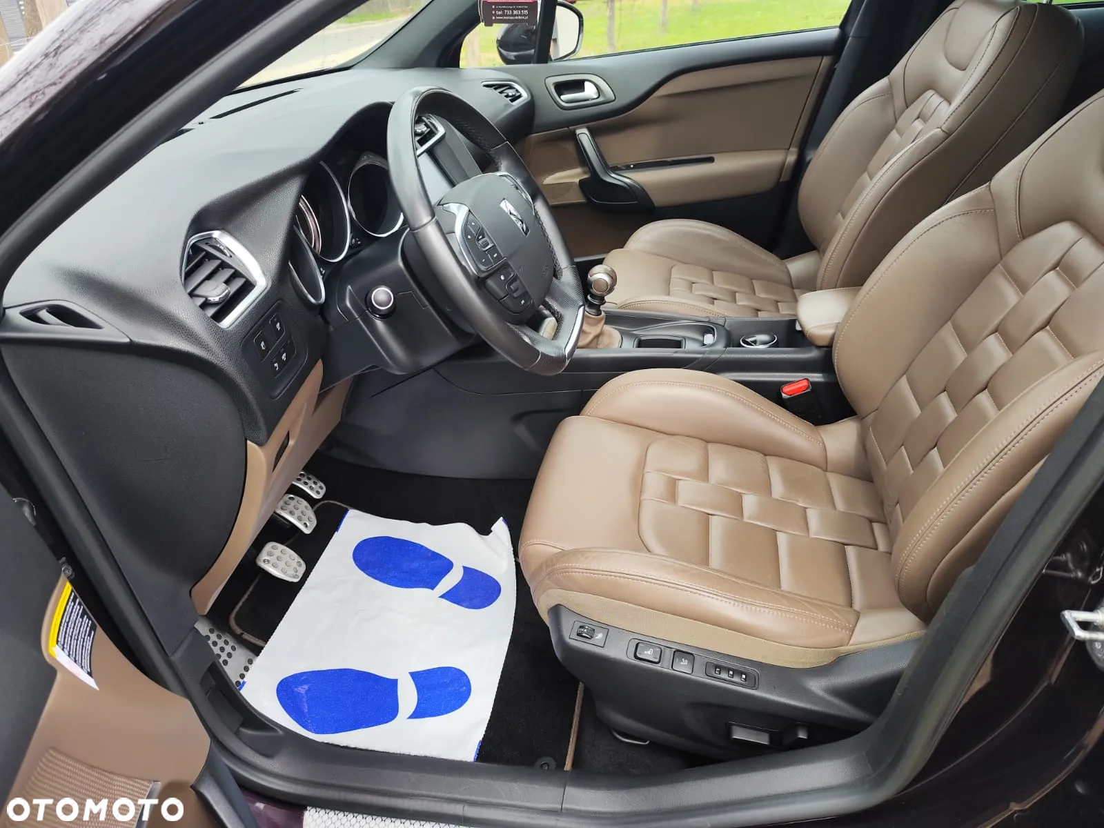 Citroën DS4 e-HDi 115 SoChic - 15