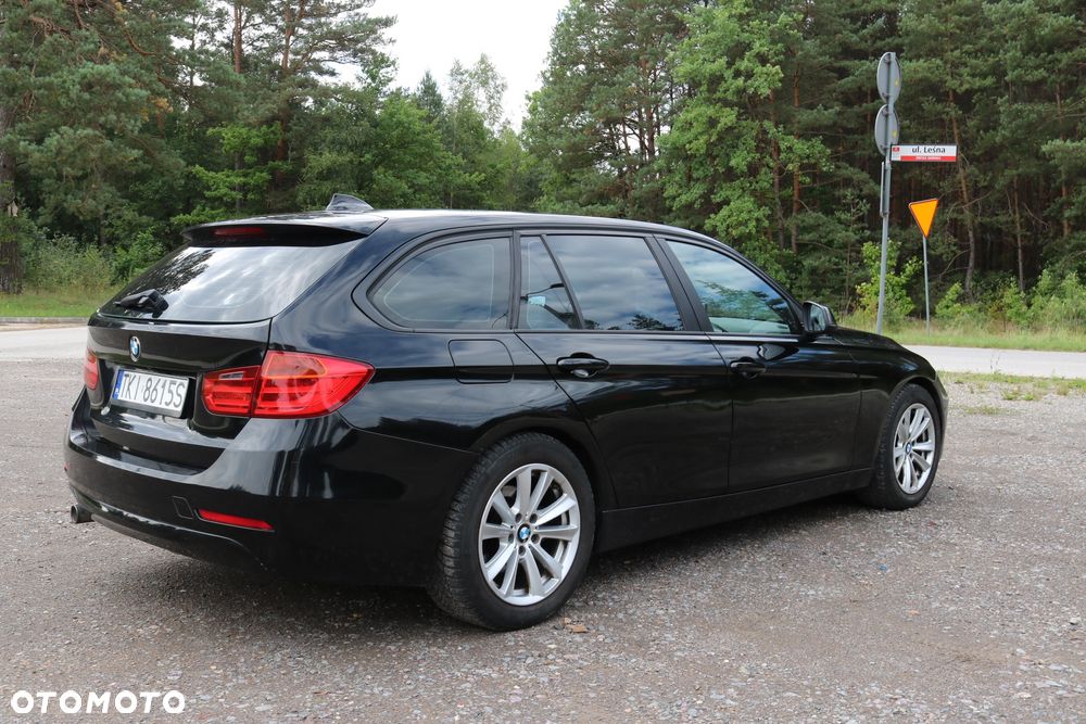 BMW Seria 3 318d - 5