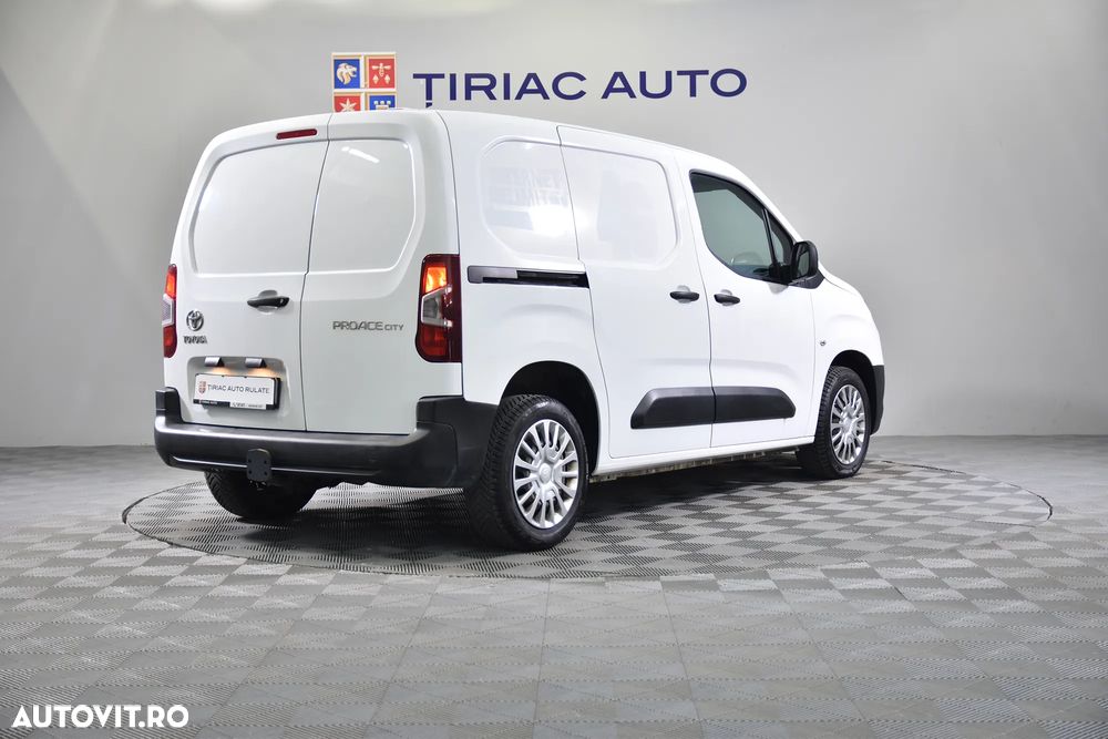 Toyota PROACE - 5