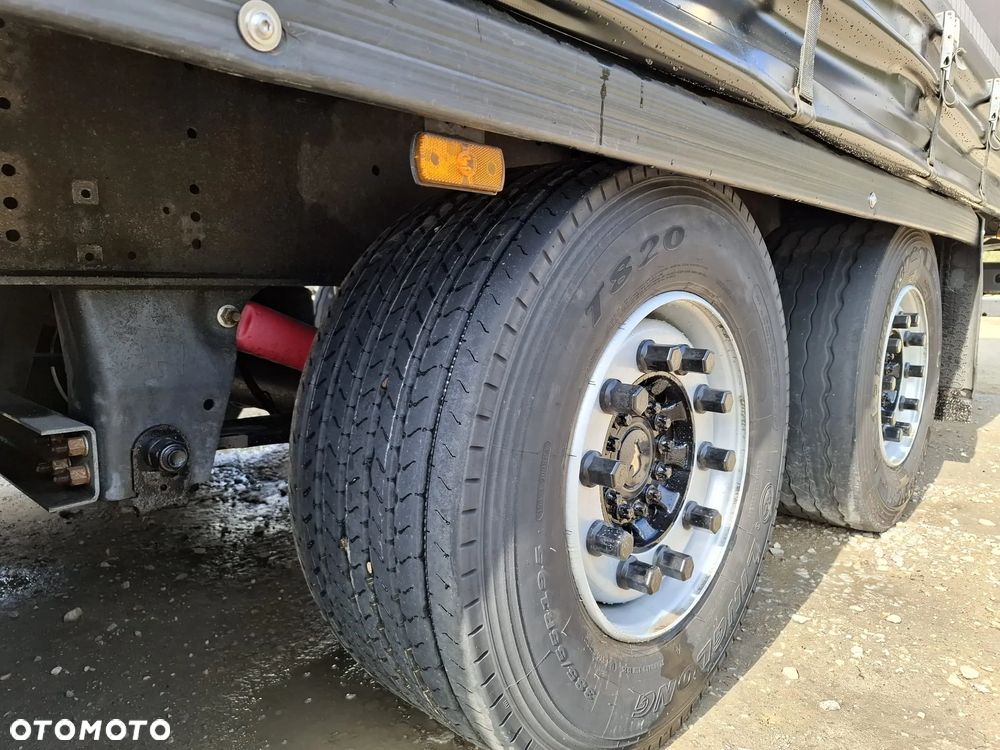 Schmitz Cargobull SCB - 9