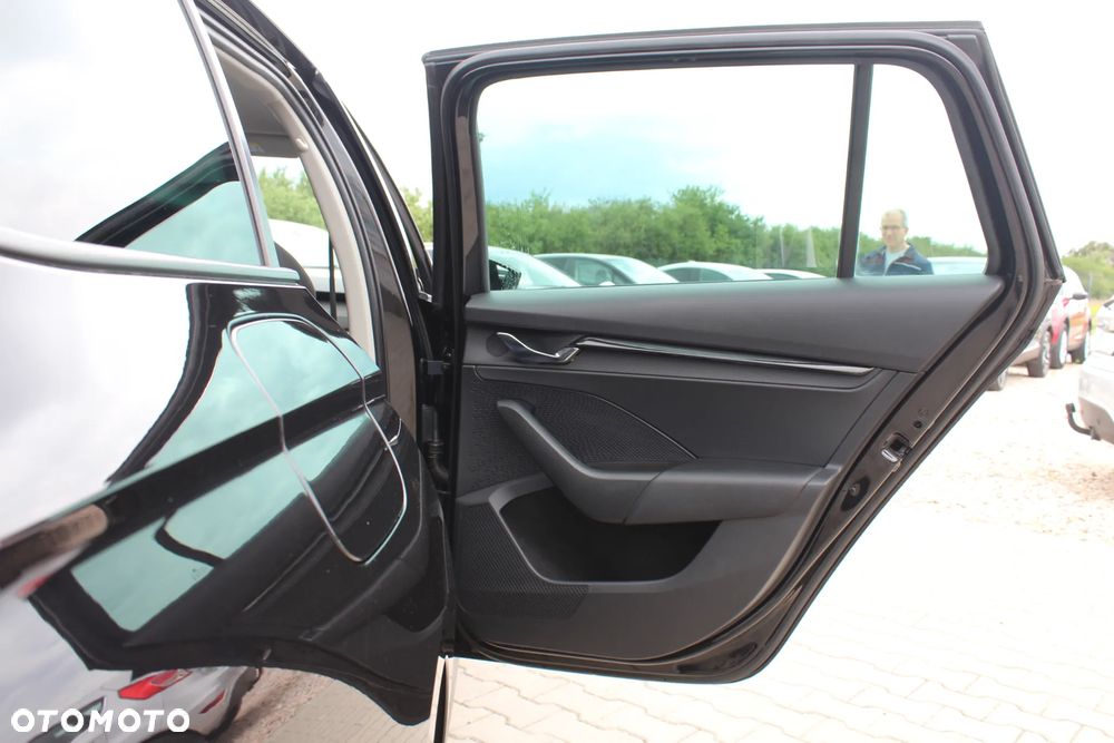 Skoda Octavia 2.0 TDI Ambition - 34