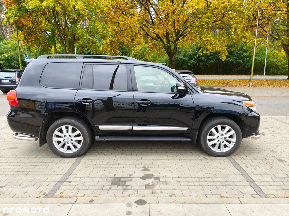 Toyota Land Cruiser - 9