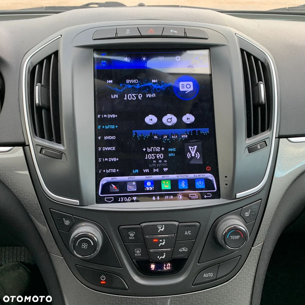 Opel Insignia - 10